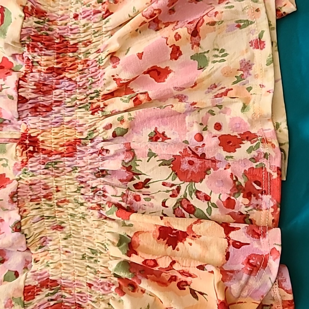 Lavish Top - Picture 3 of 6